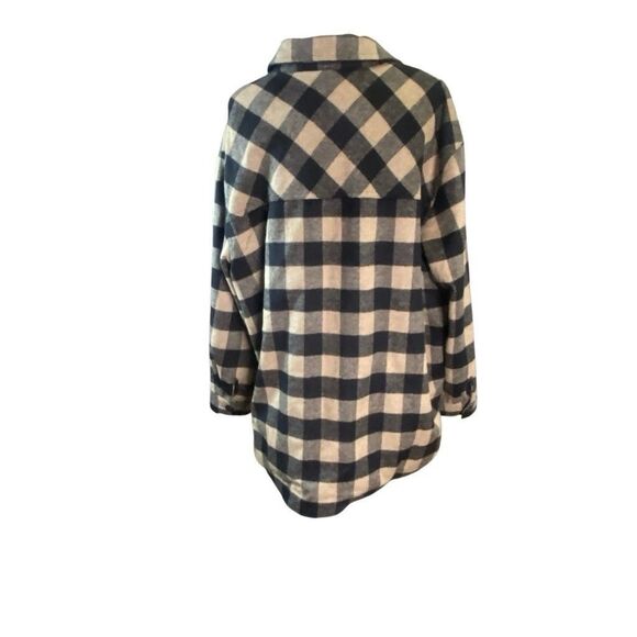 Good American Oversized Plaid Shacket Plus Size 3X (5-6) Putty Black Buffalo - Picture 2 of 7